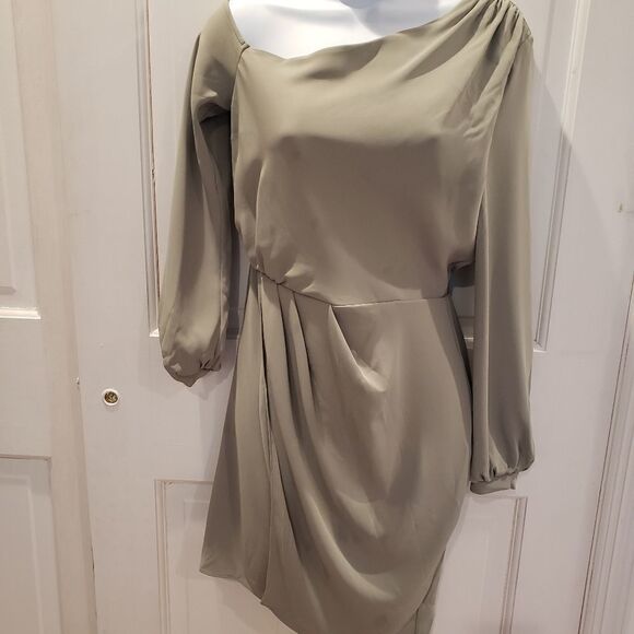 L'agence Long Sleeve Green Wrap Skirt Dress - Picture 2 of 5